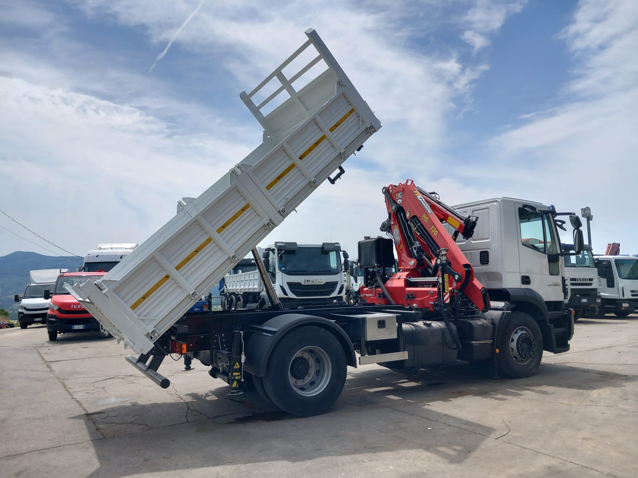 Камион с кран, Самосвал камион IVECO STRALIS AD 190S36: снимка 24 Камион с кран, Самосвал камион IVECO STRALIS AD 190S36: снимка 24