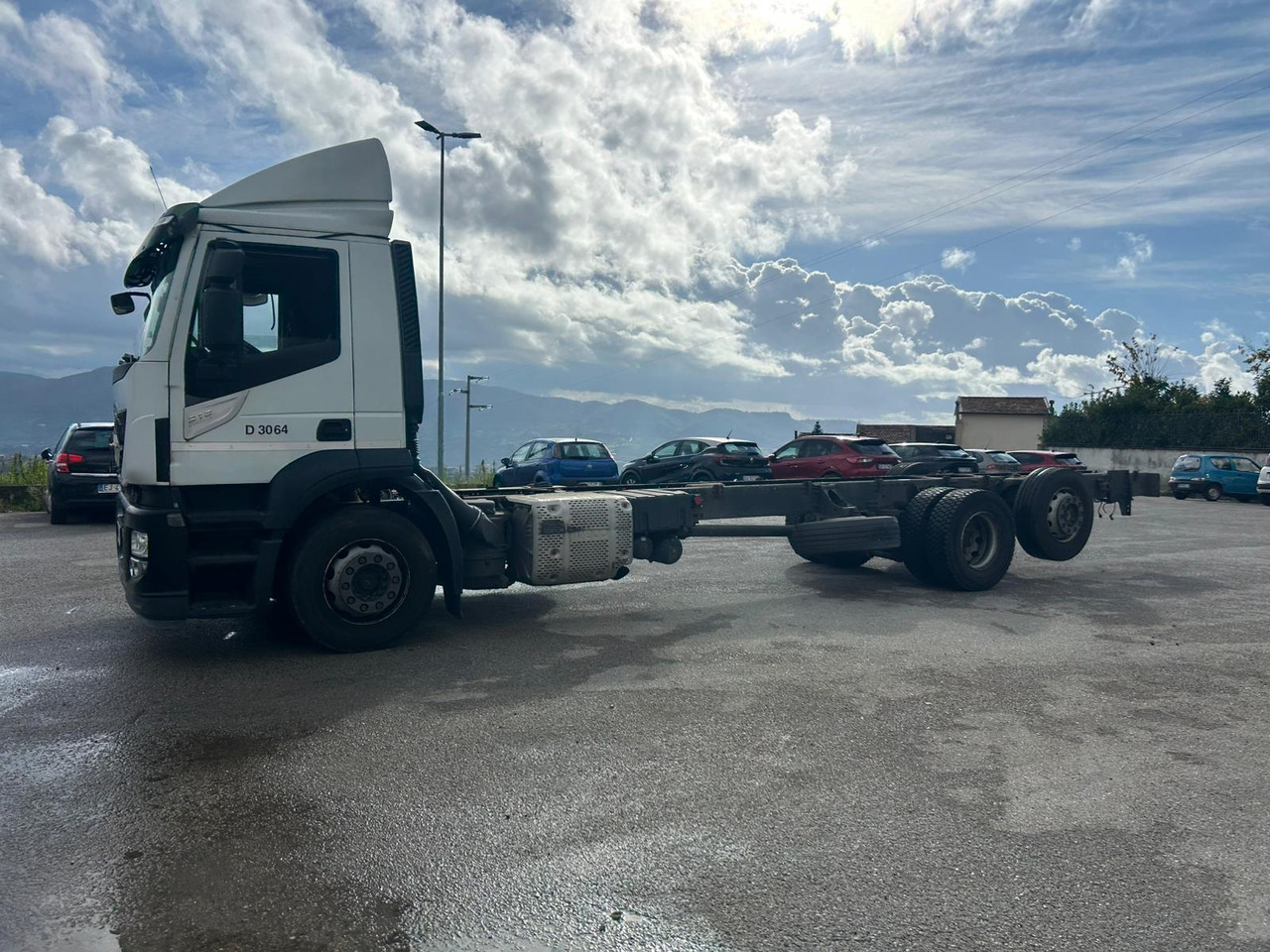 IVECO STRALIS AD 260S31 XP - Шаси кабина: снимка 3 IVECO STRALIS AD 260S31 XP - Шаси кабина: снимка 3