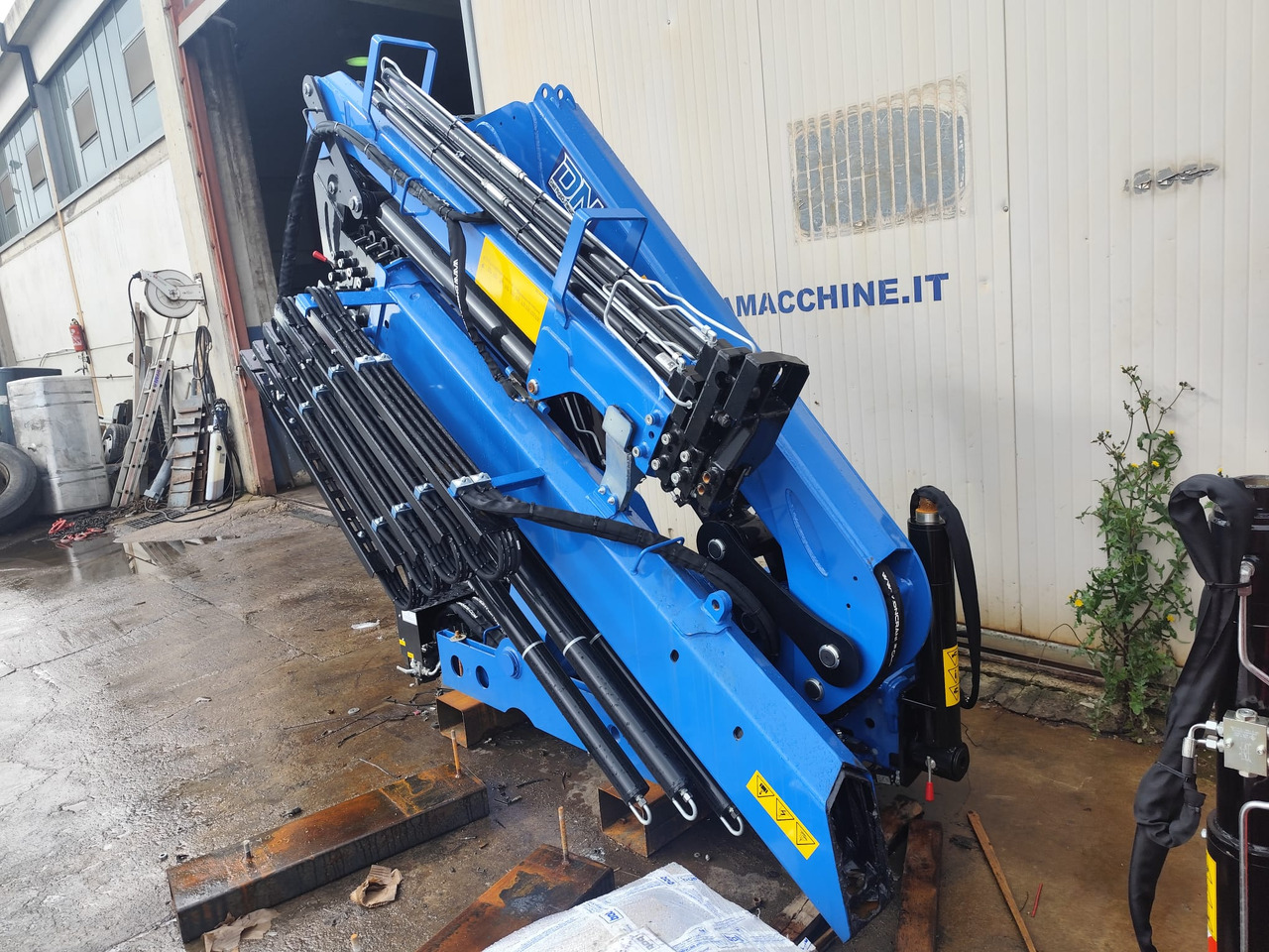 IVECO STRALIS AD 260S31 XP - Камион с кран: снимка 5 IVECO STRALIS AD 260S31 XP - Камион с кран: снимка 5