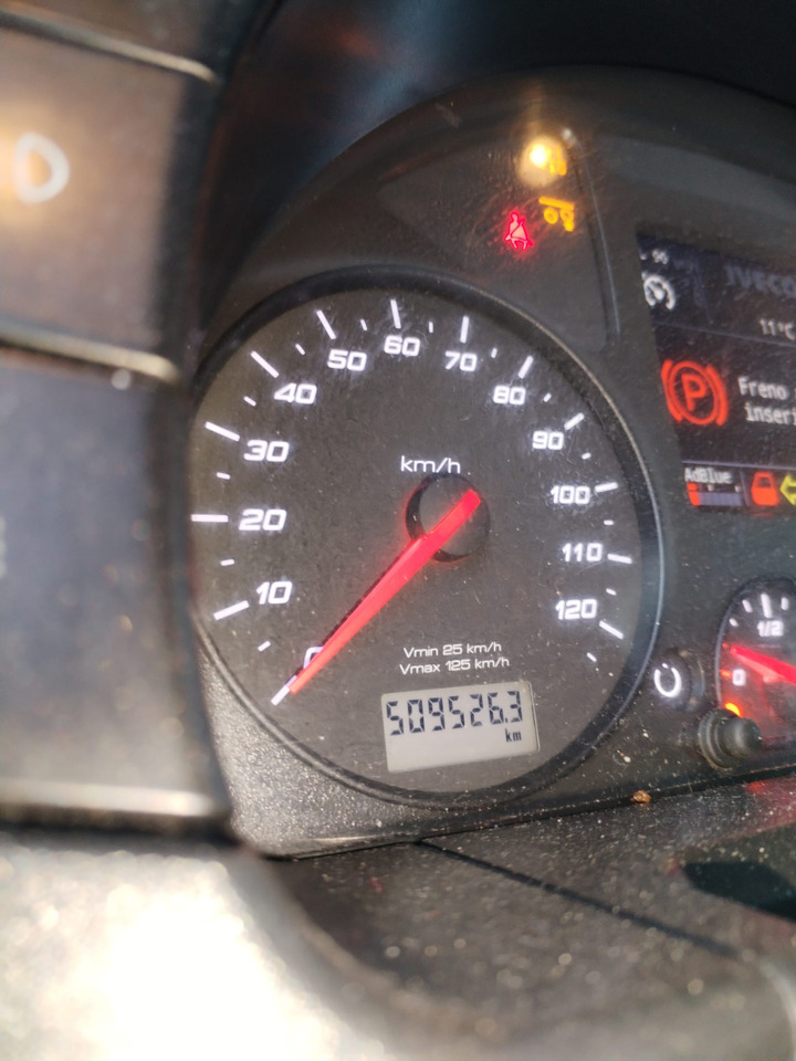 IVECO STRALIS AD 260S31 XP - Шаси кабина: снимка 4 IVECO STRALIS AD 260S31 XP - Шаси кабина: снимка 4