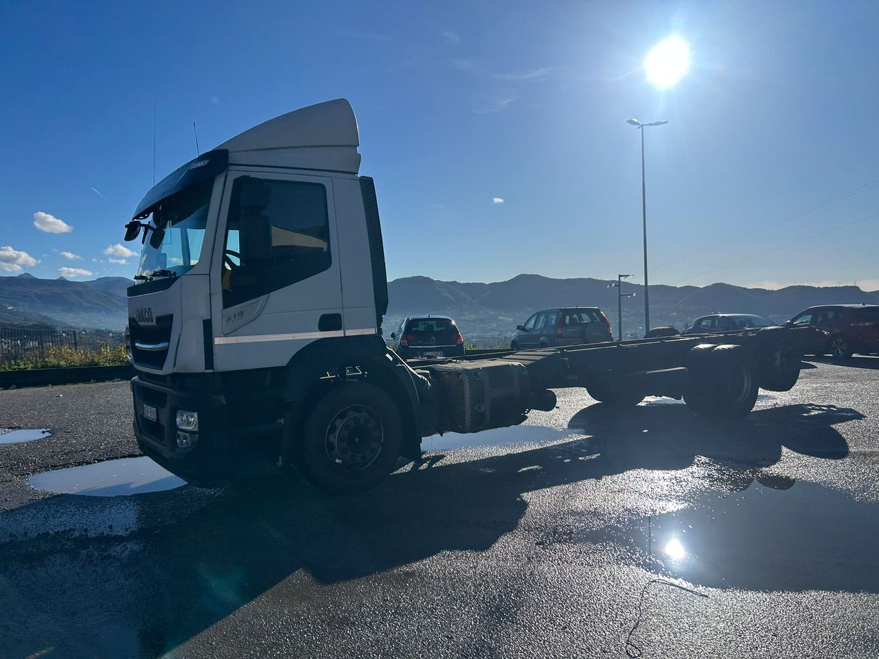 IVECO STRALIS AD 260S31 XP - Шаси кабина: снимка 4 IVECO STRALIS AD 260S31 XP - Шаси кабина: снимка 4