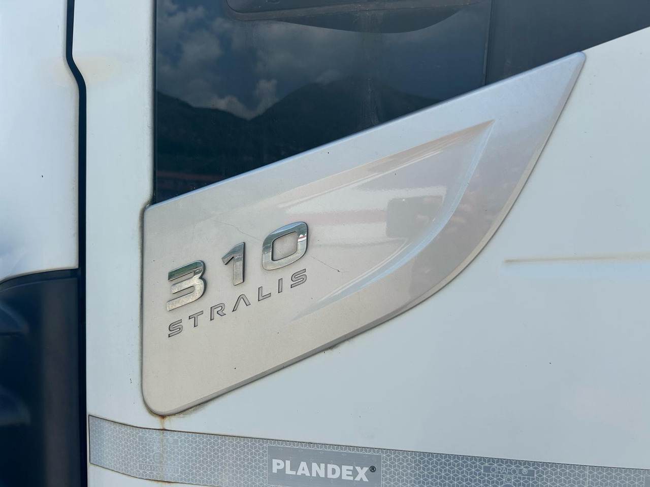 IVECO STRALIS AD 260S31 Y/P - Самосвал камион: снимка 2 IVECO STRALIS AD 260S31 Y/P - Самосвал камион: снимка 2