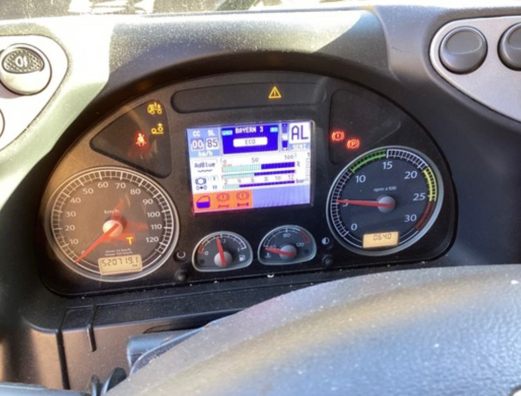 IVECO STRALIS CUBE AD260S42 - Контейнеровоз/ Сменна каросерия камион: снимка 2 IVECO STRALIS CUBE AD260S42 - Контейнеровоз/ Сменна каросерия камион: снимка 2