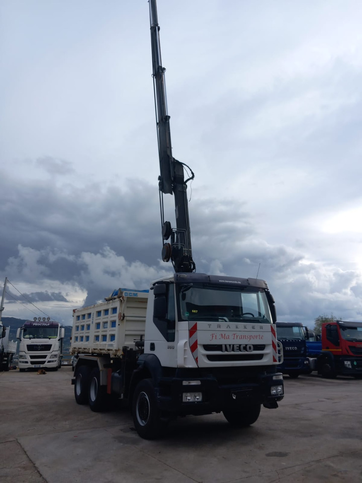 Лизинг на IVECO TRAKKER 260T36 IVECO TRAKKER 260T36: снимка 21