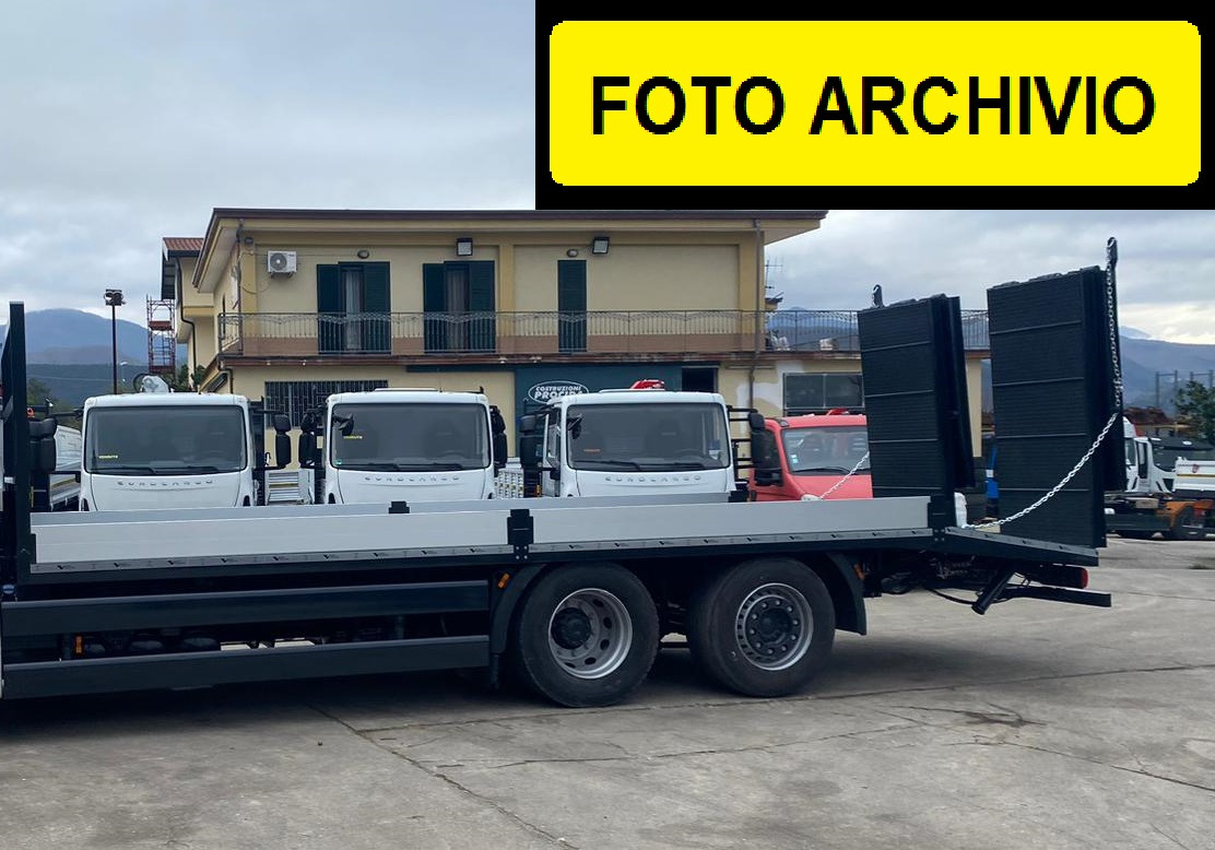 Бордови камион MAN TGX 26.440: снимка 9