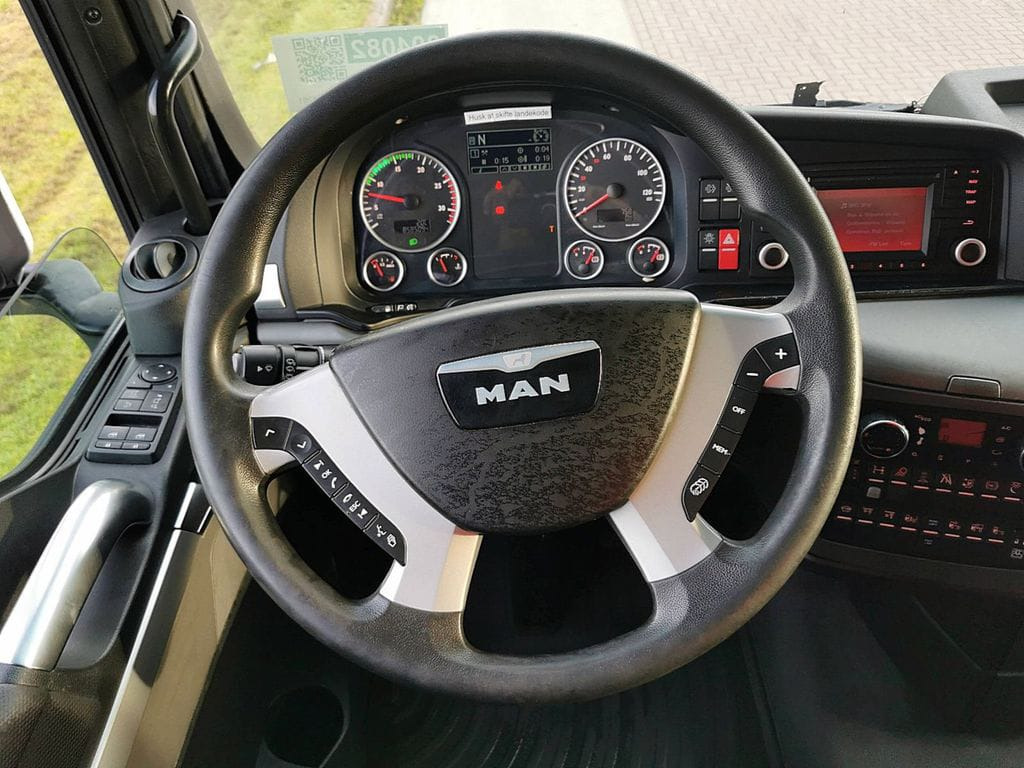 Бордови камион MAN TGX 26.480: снимка 8