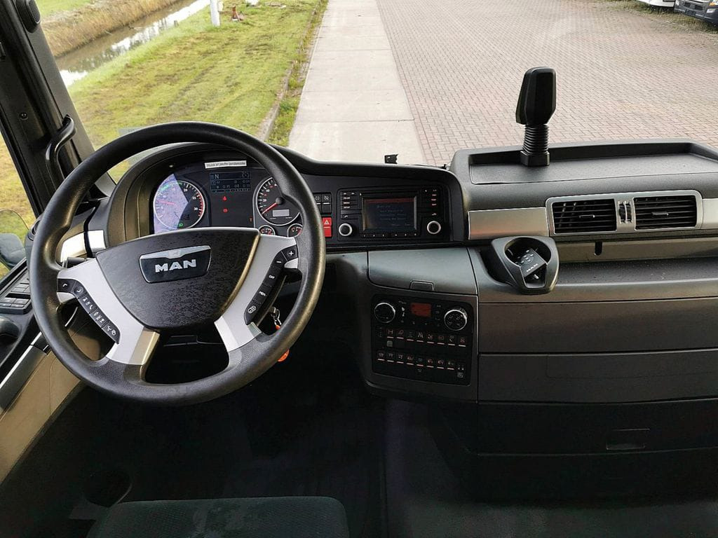 Бордови камион MAN TGX 26.480: снимка 15