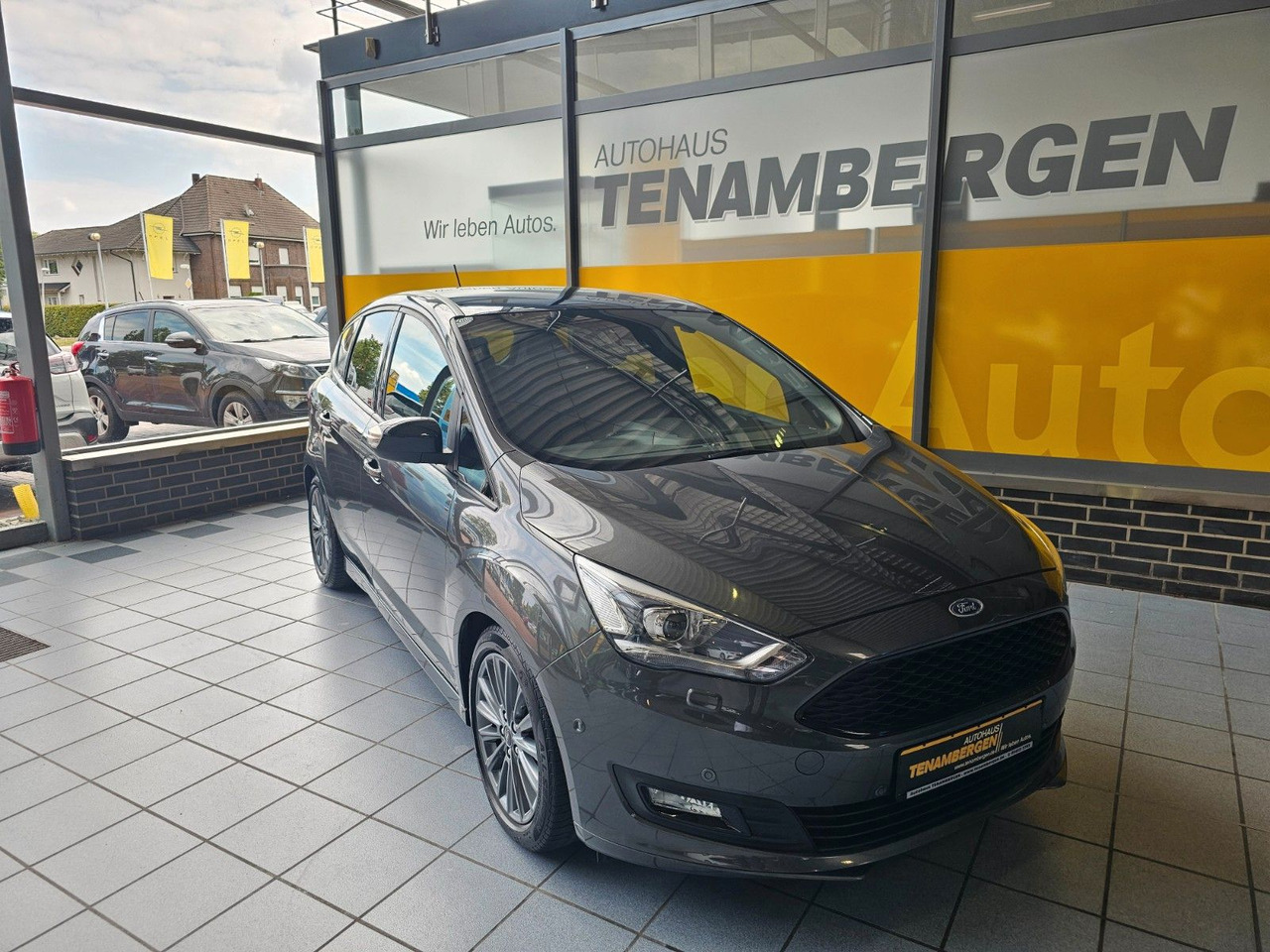 Ford C-MAX 1.5 Sport Automatik Bi-Xenon Navi Standhzg - Пътнически бус: снимка 2 Ford C-MAX 1.5 Sport Automatik Bi-Xenon Navi Standhzg - Пътнически бус: снимка 2