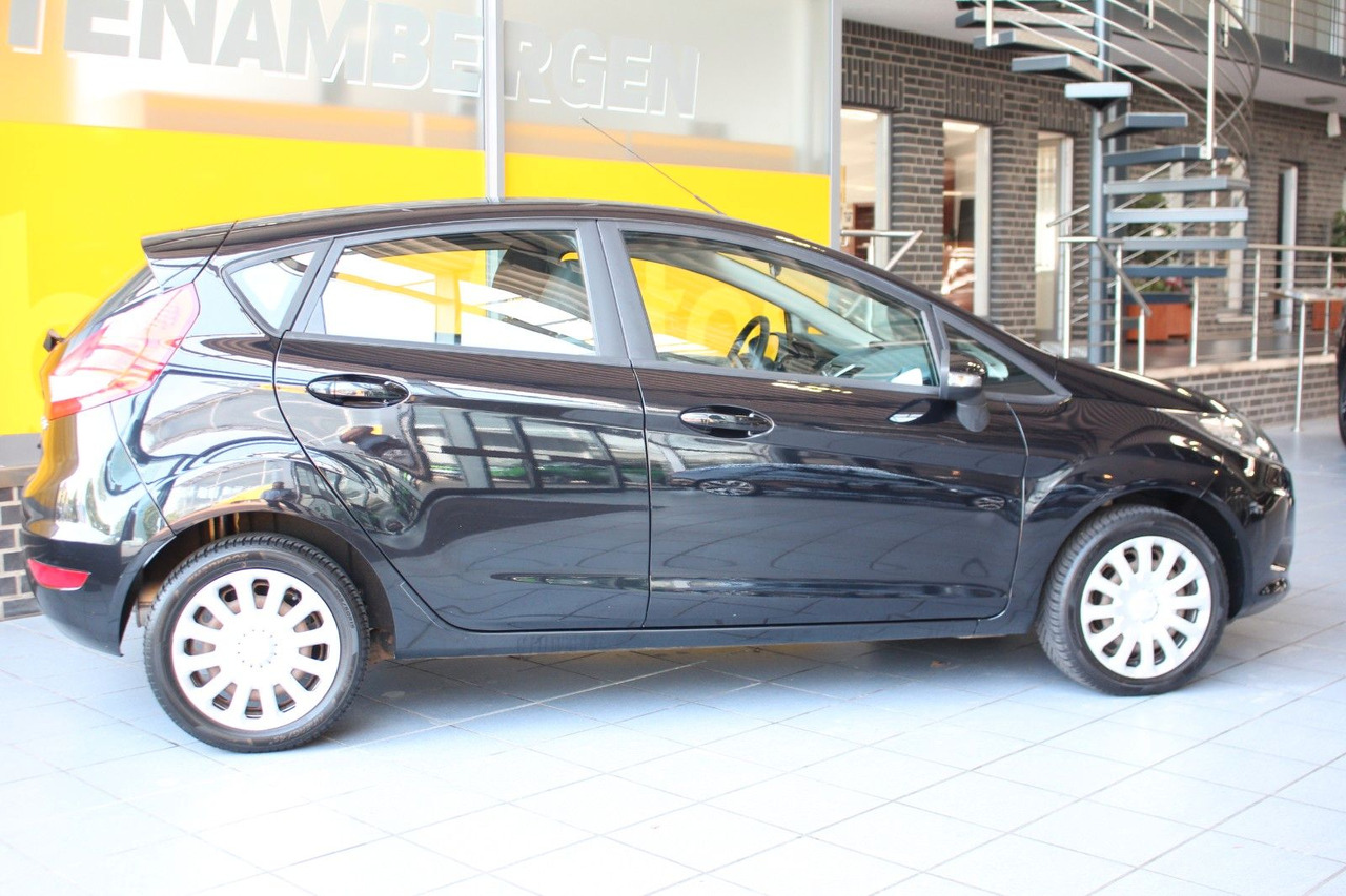 Ford Fiesta Trend Klima + Frontscheibenheizung 5Türer - Лек автомобил: снимка 3 Ford Fiesta Trend Klima + Frontscheibenheizung 5Türer - Лек автомобил: снимка 3