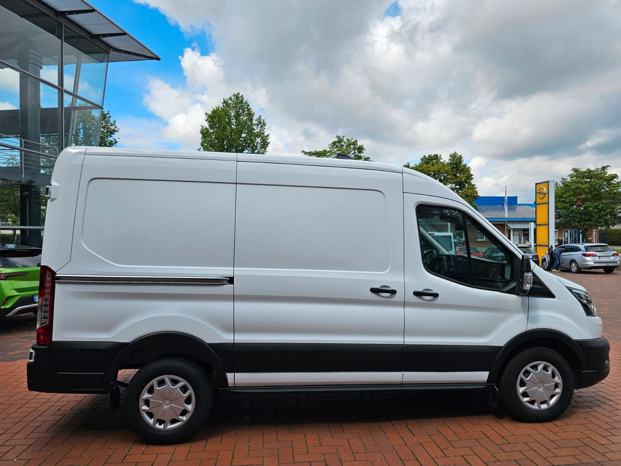 Ford Transit Kasten 350 L2H2 Trend Regalsystem Kamera - Товарен бус: снимка 5 Ford Transit Kasten 350 L2H2 Trend Regalsystem Kamera - Товарен бус: снимка 5
