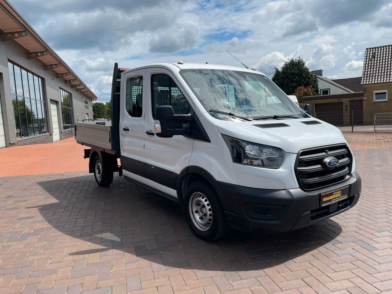 Ford Transit Pritsche 2,0 310 L2 DoKa Klima DAB AHK - Бордови бус, Бус с двойна кабина: снимка 1 Ford Transit Pritsche 2,0 310 L2 DoKa Klima DAB AHK - Бордови бус, Бус с двойна кабина: снимка 1