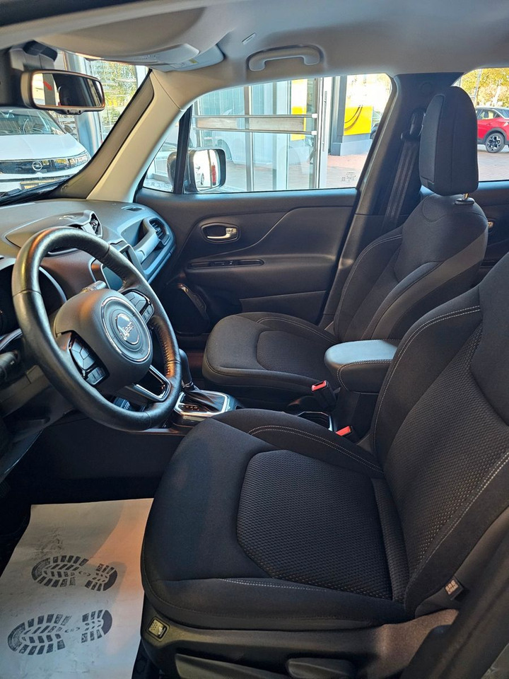Jeep Renegade S Plug-In-Hybrid 4xe Kamera LED ACC AHK - Джип: снимка 5 Jeep Renegade S Plug-In-Hybrid 4xe Kamera LED ACC AHK - Джип: снимка 5
