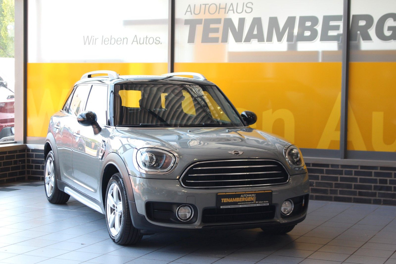 MINI Cooper D Countryman Pepper Navi Klimaaut. PDC - Лек автомобил: снимка 2 MINI Cooper D Countryman Pepper Navi Klimaaut. PDC - Лек автомобил: снимка 2