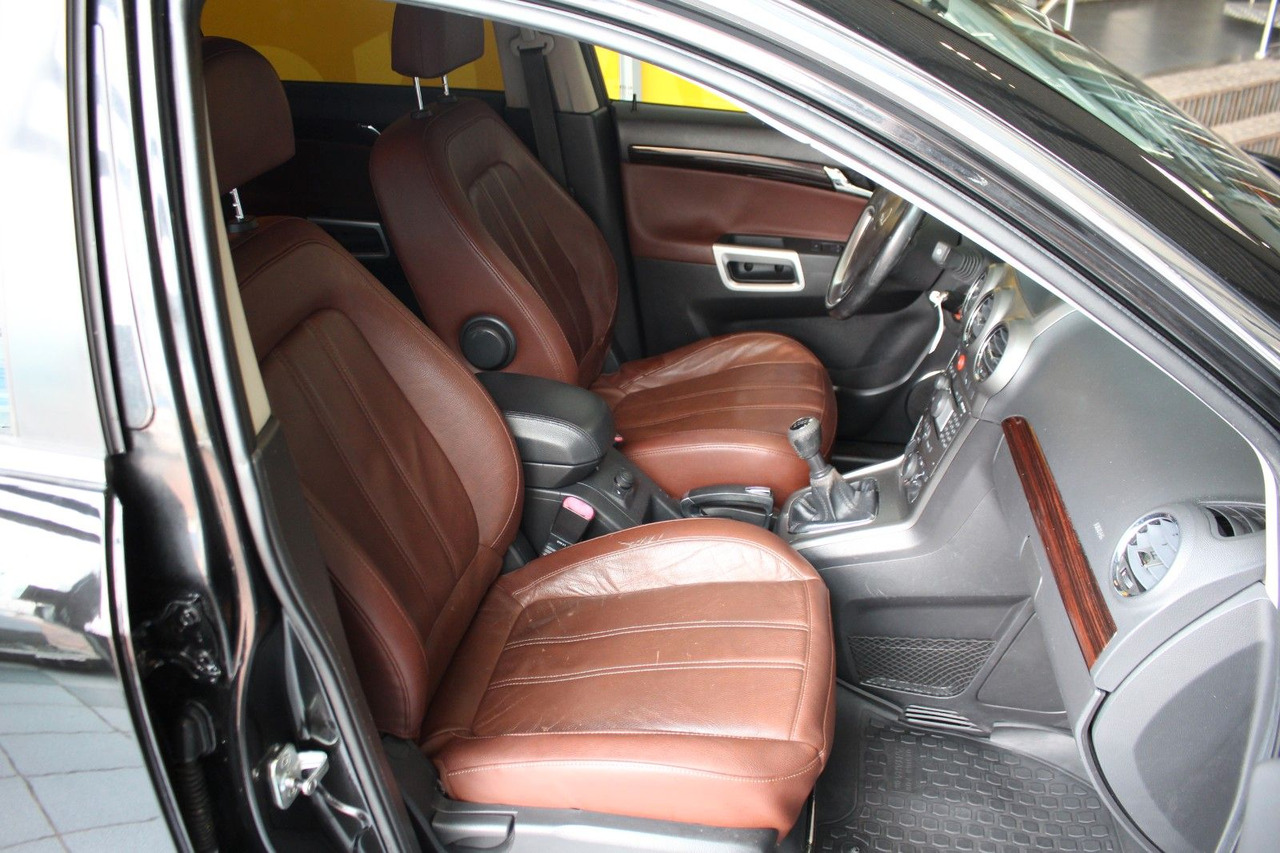 Джип Opel Antara Cosmo 4x4 Navi AHK AT-Motor & Getriebe: снимка 6