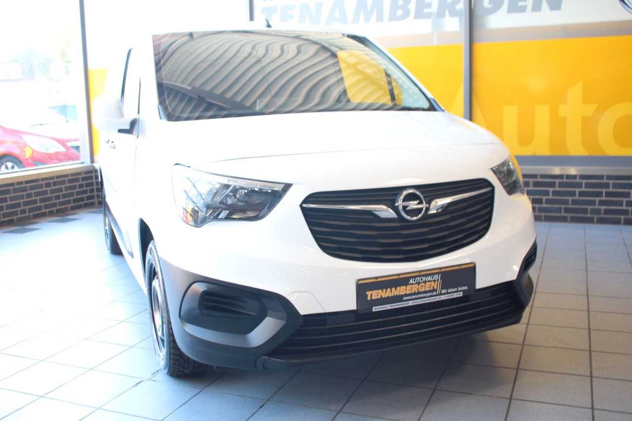 Opel Combo E Cargo Edition Klima PDC Bluetooth AHK - Малък ван: снимка 2 Opel Combo E Cargo Edition Klima PDC Bluetooth AHK - Малък ван: снимка 2