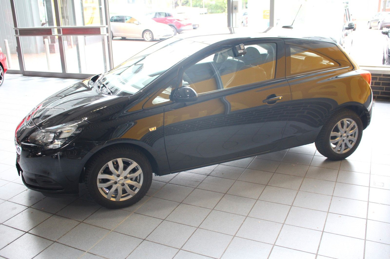 Opel Corsa E Selection Klima Bluetooth DAB - Лек автомобил: снимка 4 Opel Corsa E Selection Klima Bluetooth DAB - Лек автомобил: снимка 4