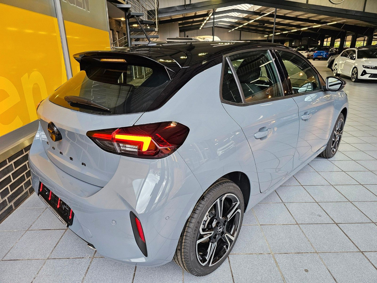 Opel Corsa F 1.2 GS AT-8 Lenkradheizg. Kamera LED ACC - Седан: снимка 4 Opel Corsa F 1.2 GS AT-8 Lenkradheizg. Kamera LED ACC - Седан: снимка 4