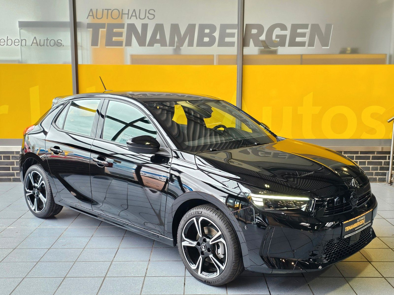 Opel Corsa F 1.2 GS AT-8 Lenkradheizg. Kamera LED ACC - Седан: снимка 1 Opel Corsa F 1.2 GS AT-8 Lenkradheizg. Kamera LED ACC - Седан: снимка 1