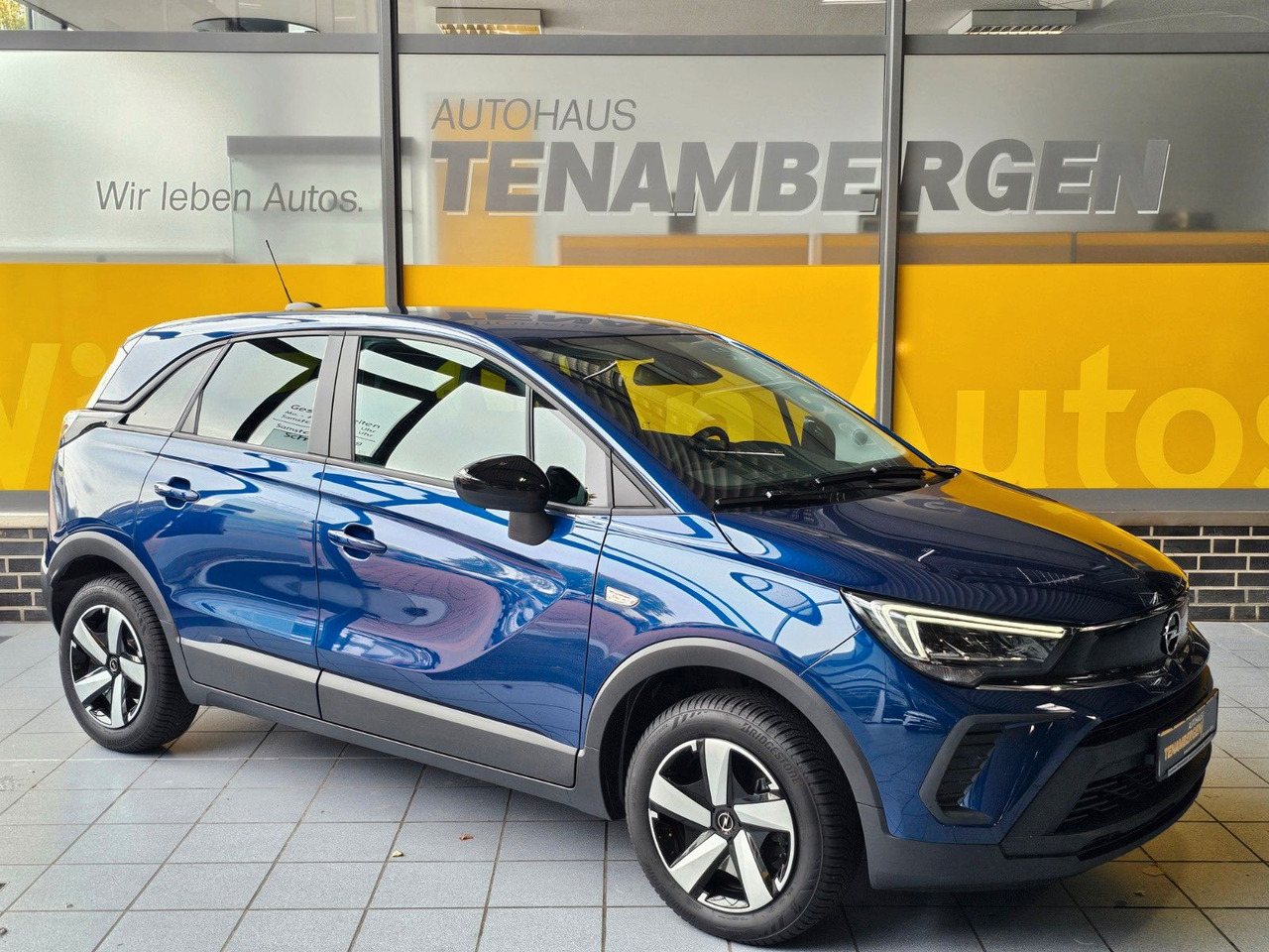 Opel Crossland Navi SHZ LHzg PDC Kamera - Пътнически бус: снимка 1 Opel Crossland Navi SHZ LHzg PDC Kamera - Пътнически бус: снимка 1