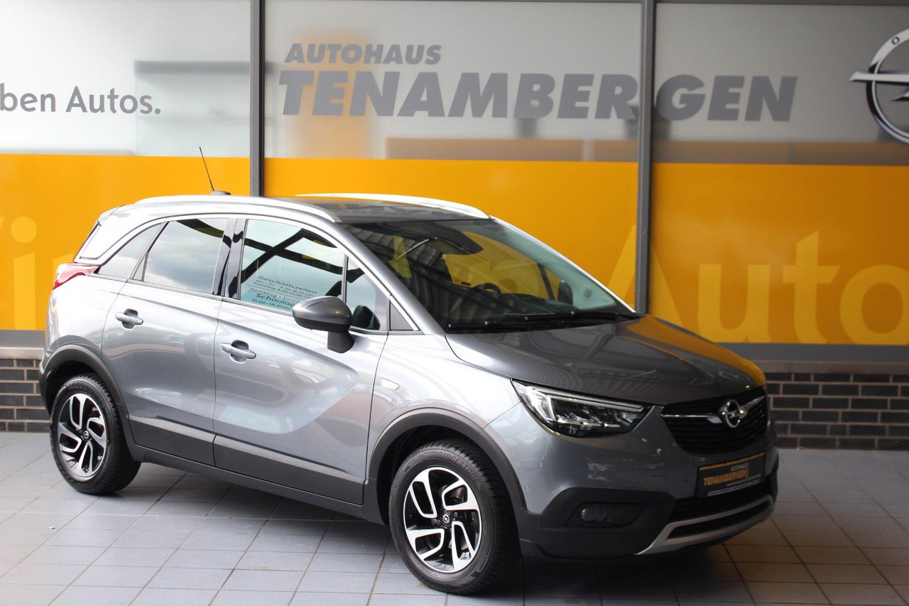 Opel Crossland (X) 1,2 Ultimate Pano Navi Kamera LED - Седан: снимка 1 Opel Crossland (X) 1,2 Ultimate Pano Navi Kamera LED - Седан: снимка 1