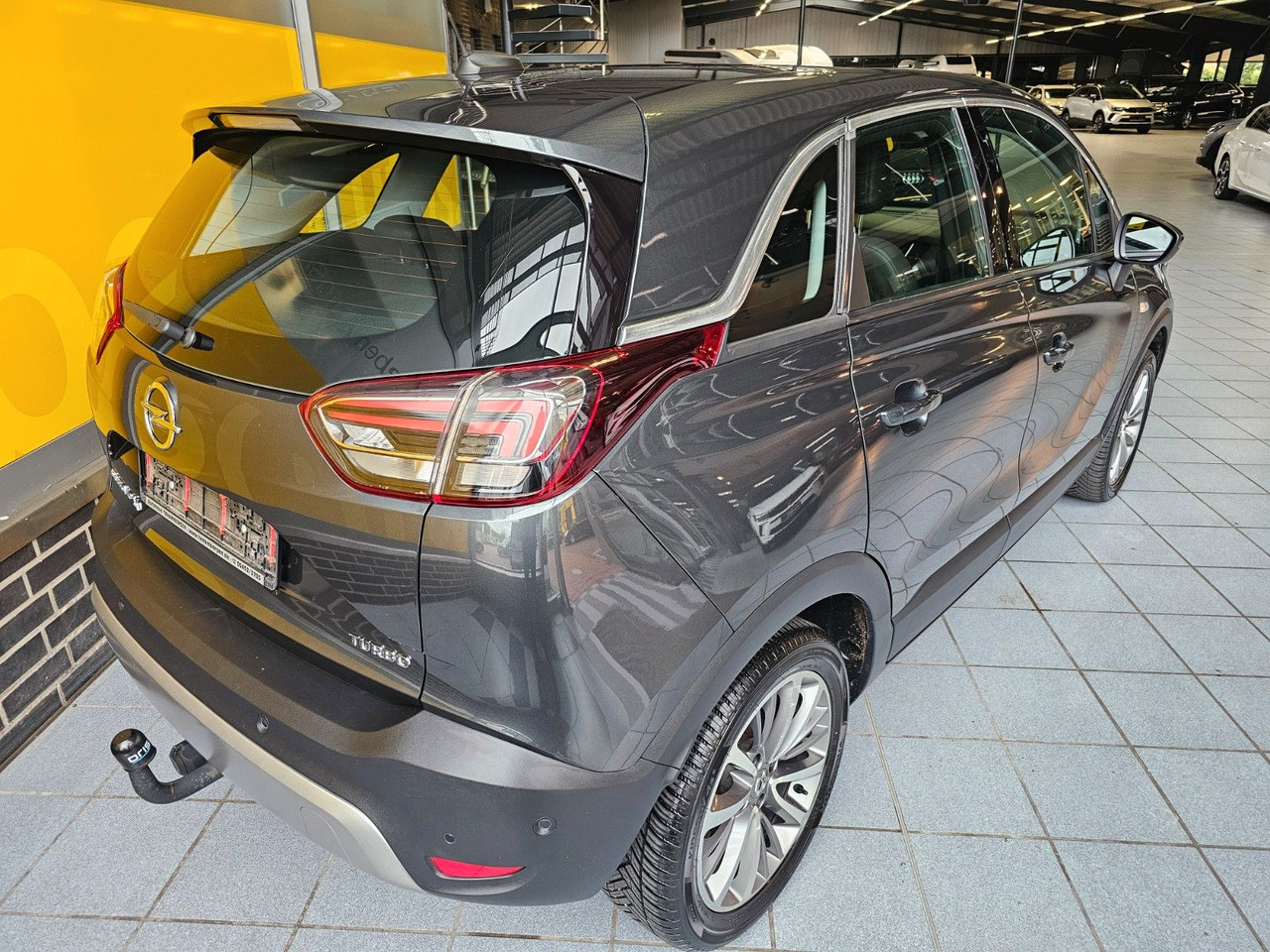 Opel Crossland (X) SHZ Lhzg Navi AHK - Пътнически бус: снимка 4 Opel Crossland (X) SHZ Lhzg Navi AHK - Пътнически бус: снимка 4