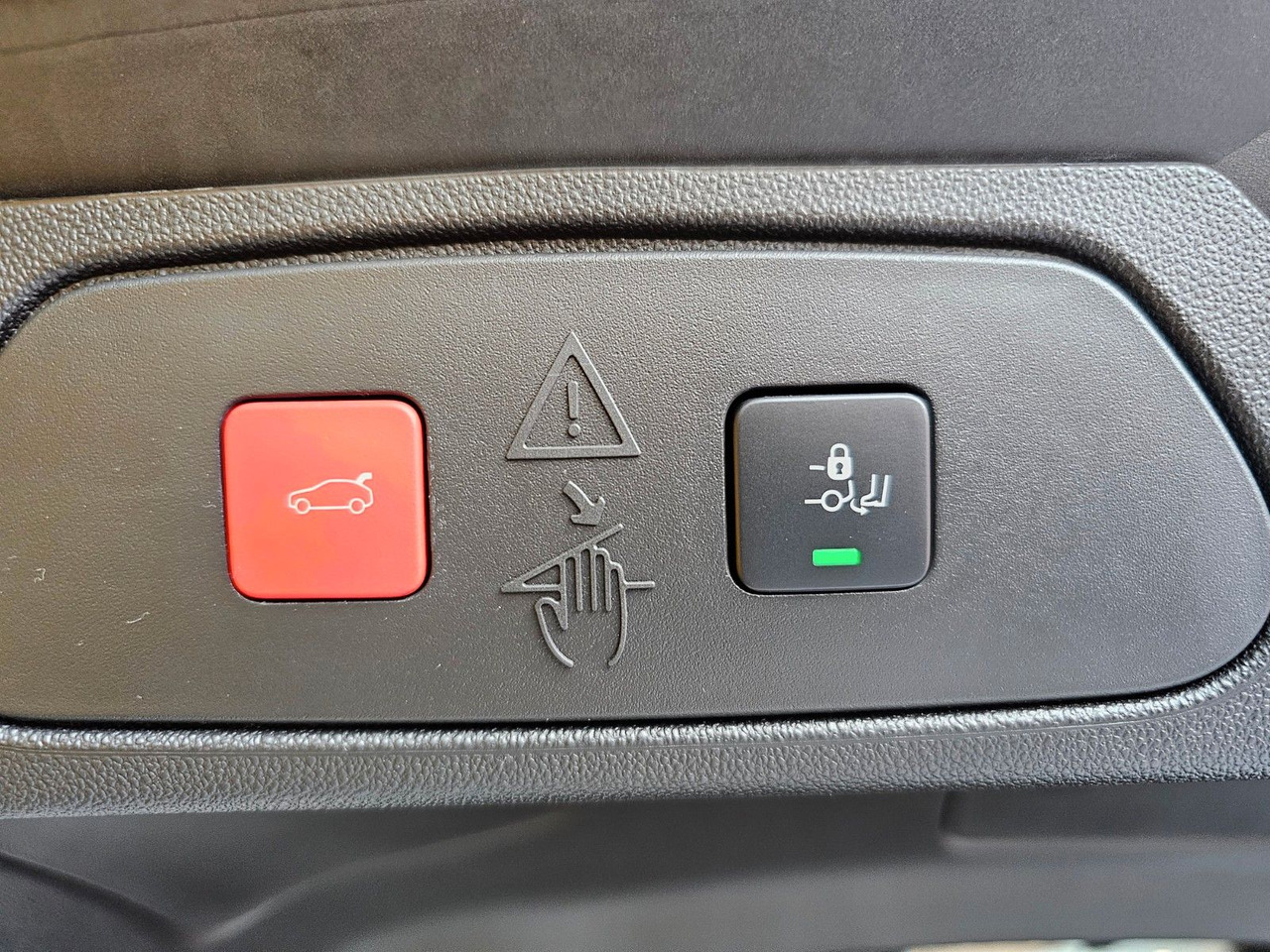 Джип Opel Grandland Elegance AT-8 Navi Kamera LED: снимка 19