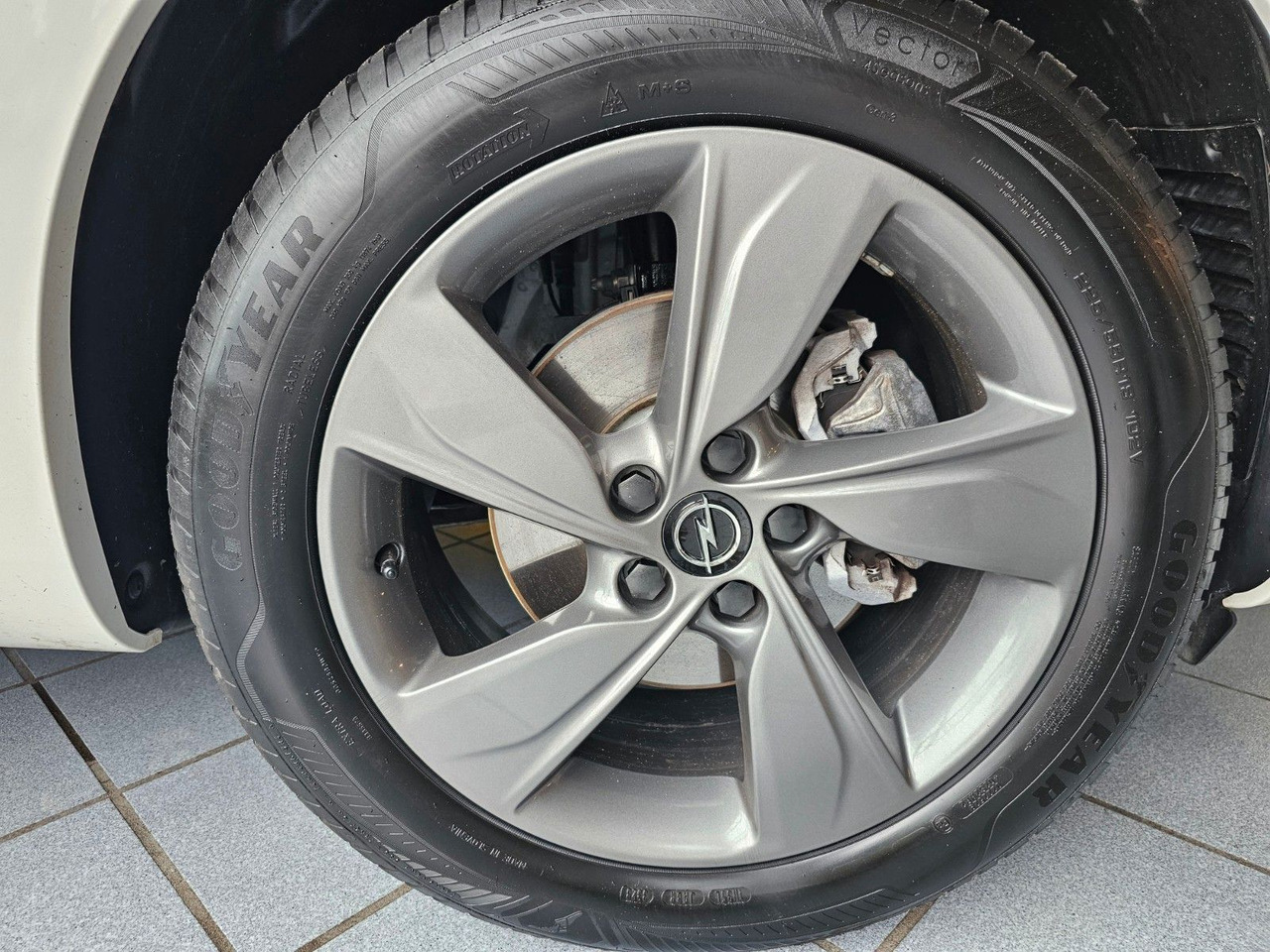 Джип Opel Grandland Elegance AT-8 Navi Kamera LED: снимка 20