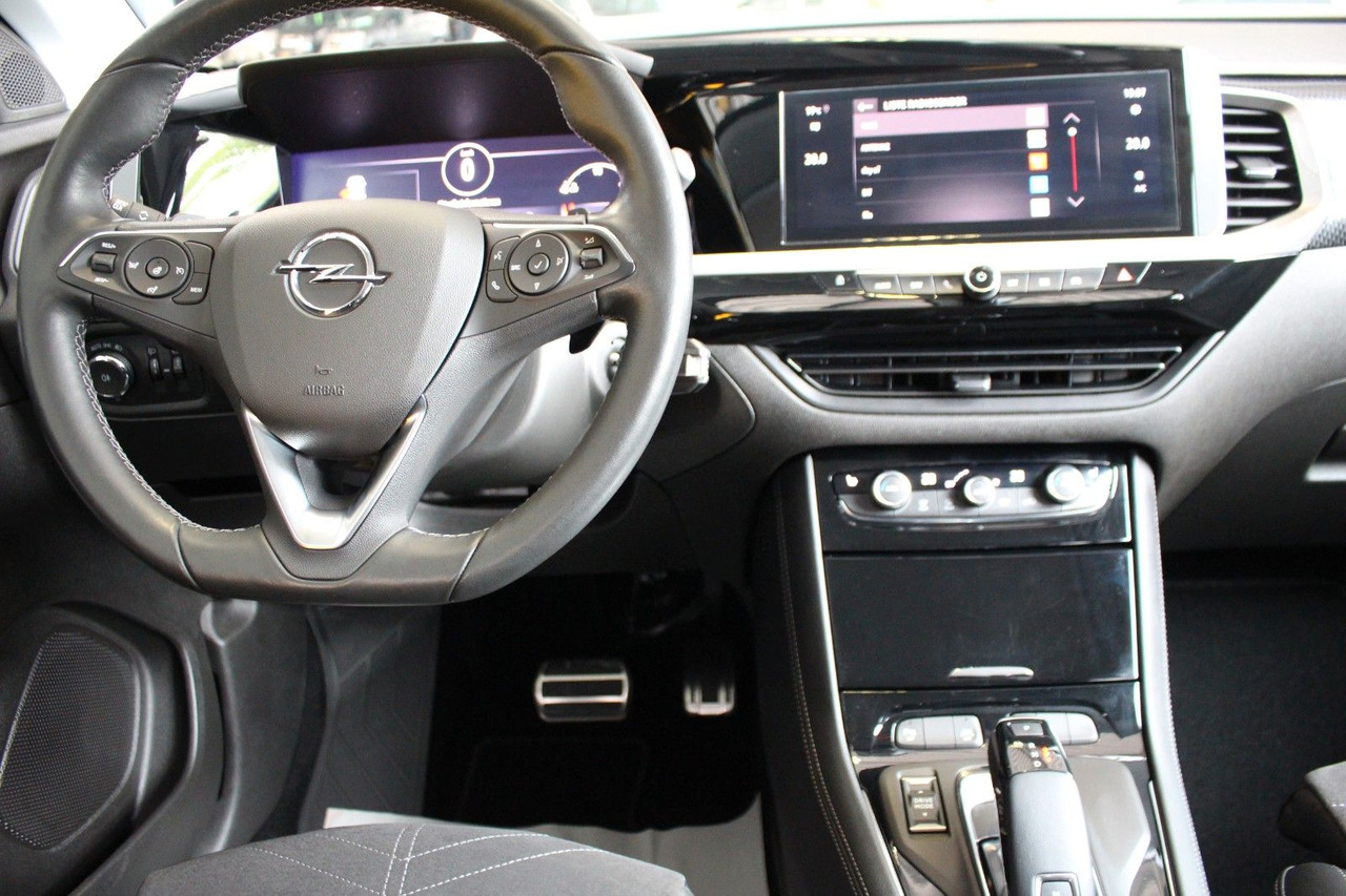 Джип Opel Grandland  GS Line Navi Kamera LED Sitzheizung: снимка 9
