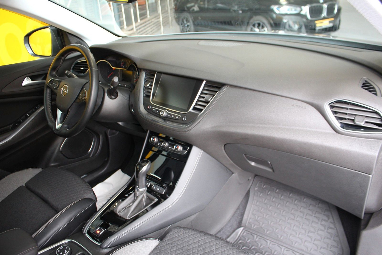 Opel Grandland (X) 2.0 Inno Kamera Keyless LED AHK - Джип: снимка 4 Opel Grandland (X) 2.0 Inno Kamera Keyless LED AHK - Джип: снимка 4
