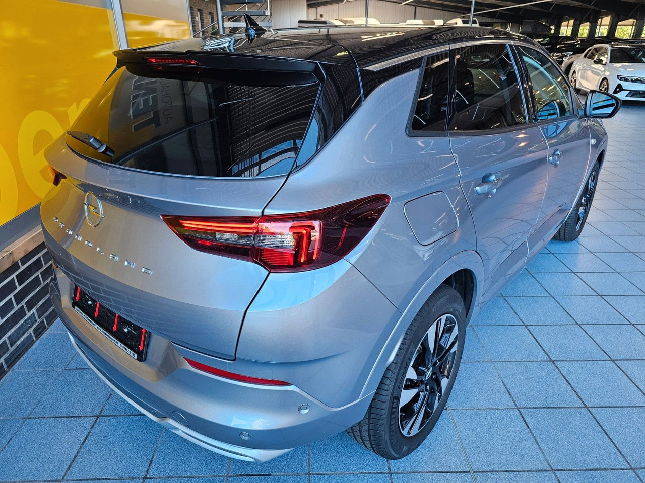 Opel Grandland (X) Elegance IntelliLux 360°Kamera ACC - Джип: снимка 4 Opel Grandland (X) Elegance IntelliLux 360°Kamera ACC - Джип: снимка 4