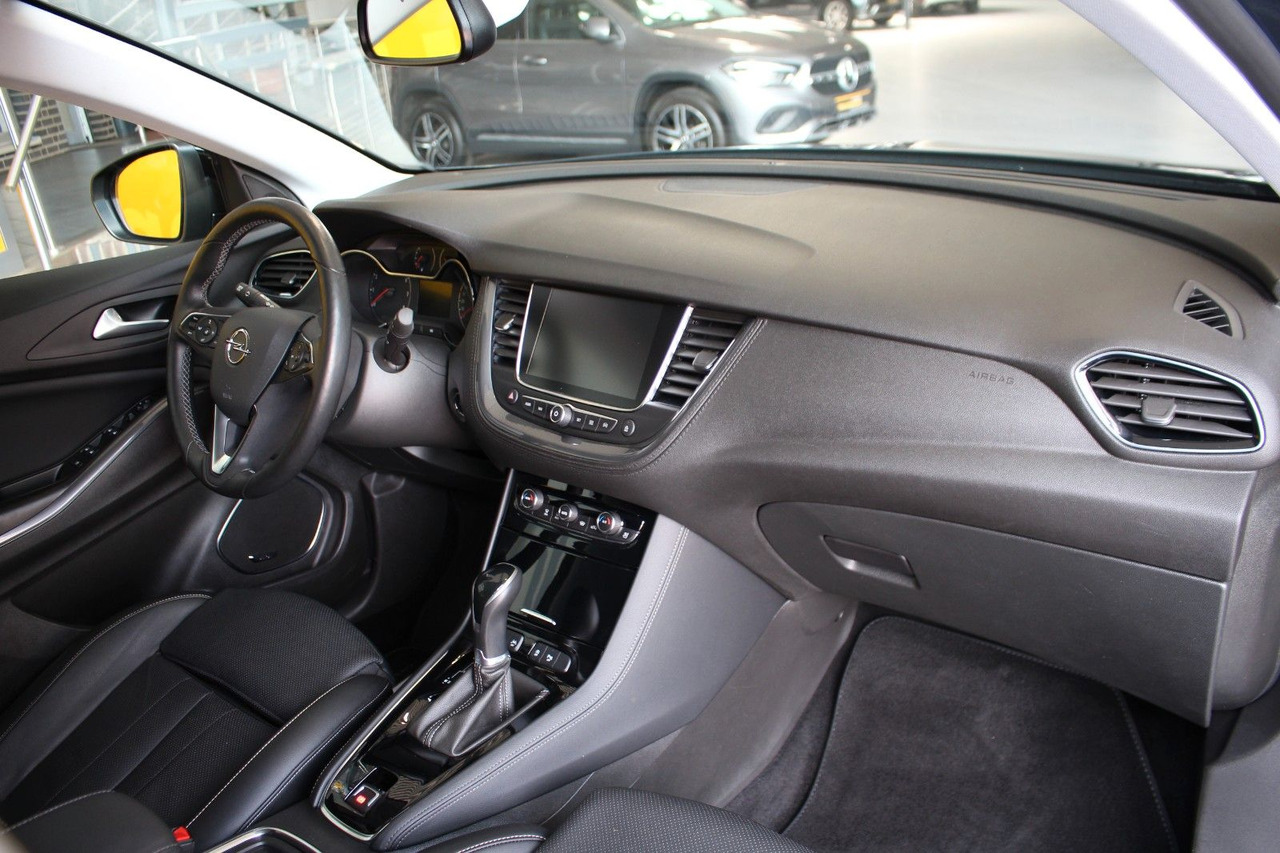 Opel Grandland X Ultimate Leder Navi Sitzlüftung AHK - Джип: снимка 5 Opel Grandland X Ultimate Leder Navi Sitzlüftung AHK - Джип: снимка 5