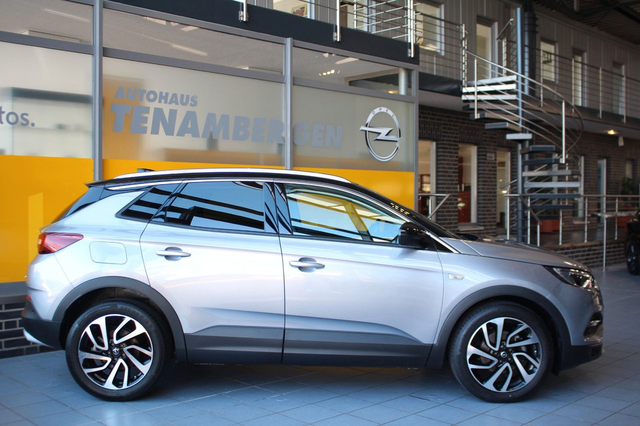 Opel Grandland (X) Ultimate Leder Sitzlüftung 360°Kam - Джип: снимка 3 Opel Grandland (X) Ultimate Leder Sitzlüftung 360°Kam - Джип: снимка 3