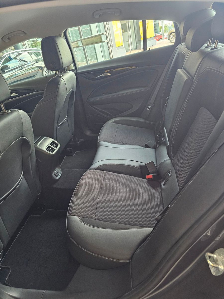 Opel Insignia B GS Elegance Memory Matrix SHZ Massage - Седан: снимка 5 Opel Insignia B GS Elegance Memory Matrix SHZ Massage - Седан: снимка 5
