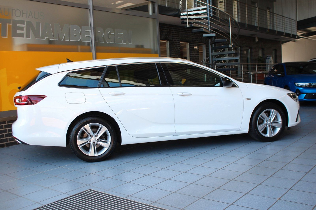 Opel Insignia B ST 2.0 Business Matrix-LED Keyless - Комби: снимка 3 Opel Insignia B ST 2.0 Business Matrix-LED Keyless - Комби: снимка 3