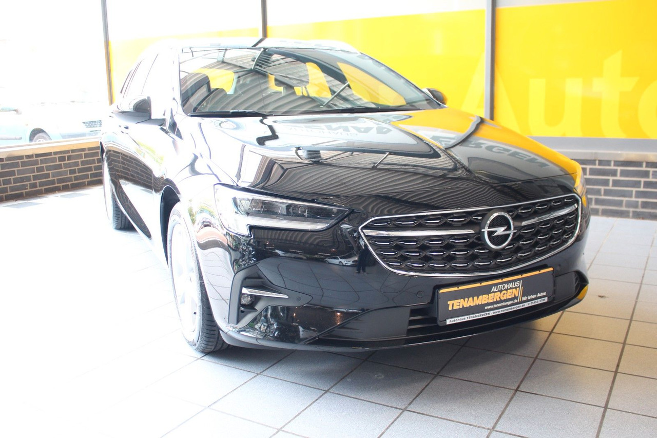 Opel Insignia B ST AT-9 Elegance IntelliLux-LED AGR - Комби: снимка 2 Opel Insignia B ST AT-9 Elegance IntelliLux-LED AGR - Комби: снимка 2