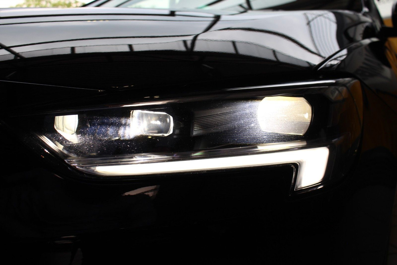 Комби Opel Insignia B ST Business Kamera Voll-LED: снимка 17