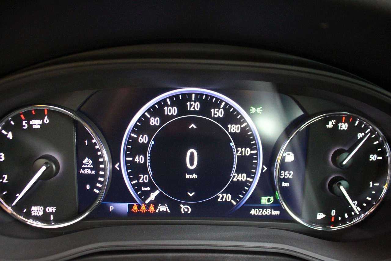 Комби Opel Insignia B ST Business Kamera Voll-LED: снимка 18