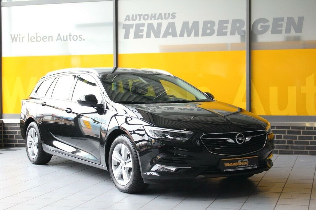Opel Insignia B Sports Tourer 4x4 INNOVATION - Лек автомобил: снимка 2 Opel Insignia B Sports Tourer 4x4 INNOVATION - Лек автомобил: снимка 2