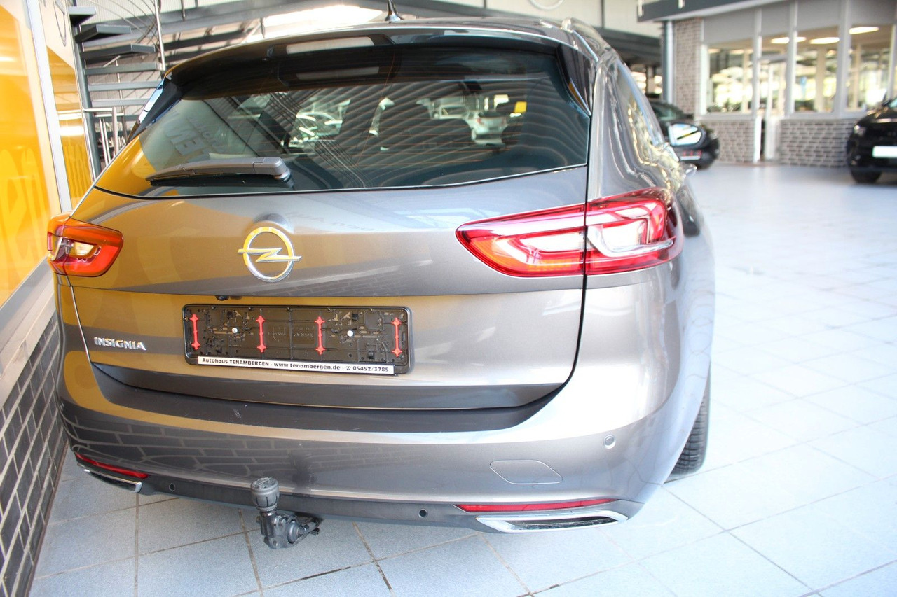 Opel Insignia B Sports Tourer Elegance Massage AHK AC - Комби: снимка 3 Opel Insignia B Sports Tourer Elegance Massage AHK AC - Комби: снимка 3