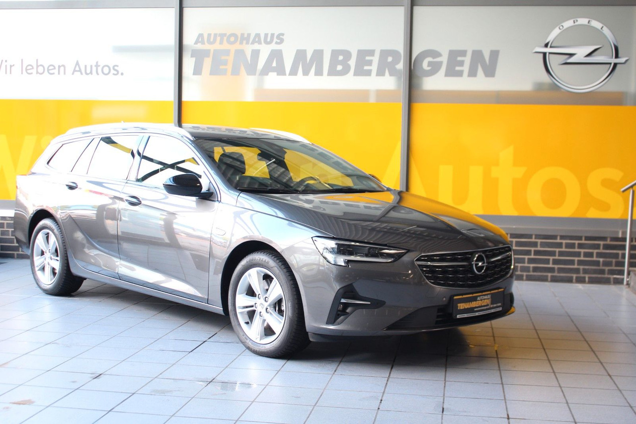 Opel Insignia B Sports Tourer Elegance Massage AHK AC - Комби: снимка 1 Opel Insignia B Sports Tourer Elegance Massage AHK AC - Комби: снимка 1