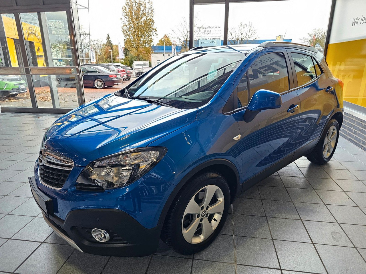 Opel Mokka Edition SHZ Navi PDC v+h Kamera - Джип: снимка 2 Opel Mokka Edition SHZ Navi PDC v+h Kamera - Джип: снимка 2