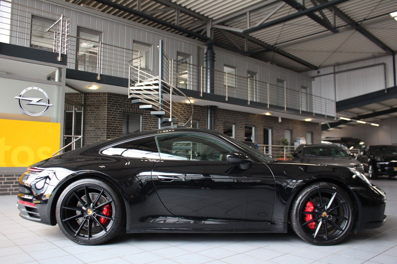 Porsche 992 Carrera 4S Sport-Chrono Matrix PZService neu - Купе: снимка 2 Porsche 992 Carrera 4S Sport-Chrono Matrix PZService neu - Купе: снимка 2