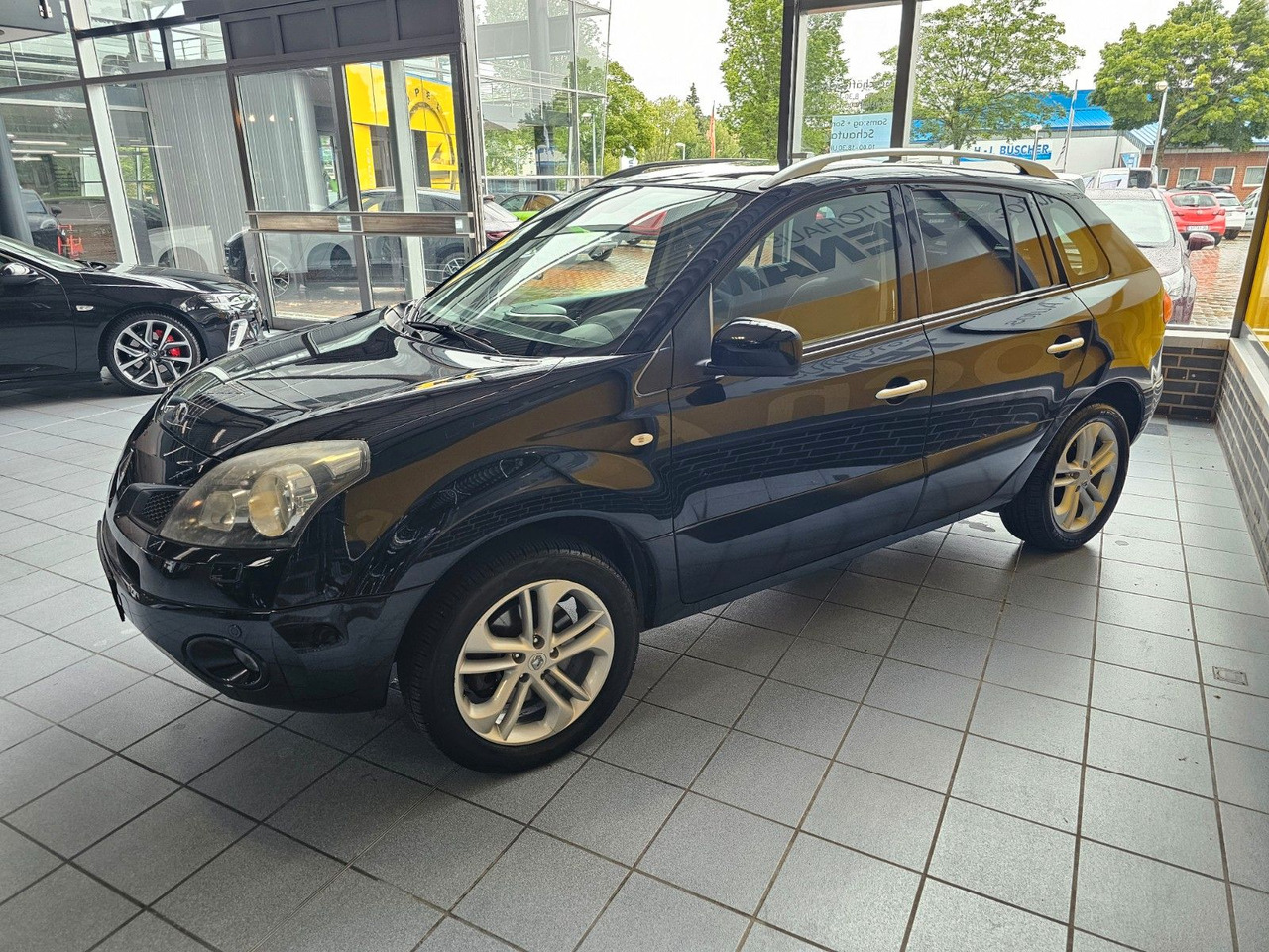 Renault Koleos 2.0 dCi Night&Day 4x4 Leder Navi Bose - Джип: снимка 4 Renault Koleos 2.0 dCi Night&Day 4x4 Leder Navi Bose - Джип: снимка 4
