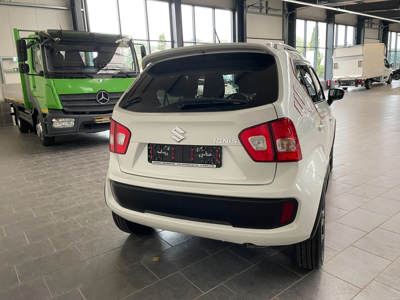 Suzuki Ignis 1,2 Intro Edtion+ - Лек автомобил: снимка 4 Suzuki Ignis 1,2 Intro Edtion+ - Лек автомобил: снимка 4