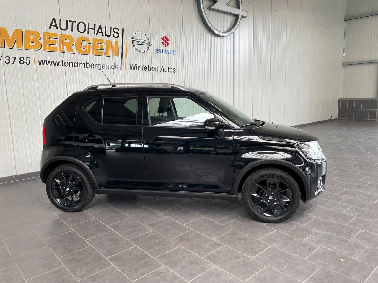 Suzuki Ignis Comfort+ Behinderten-Umbau Kamera Navi LED - Седан: снимка 2 Suzuki Ignis Comfort+ Behinderten-Umbau Kamera Navi LED - Седан: снимка 2