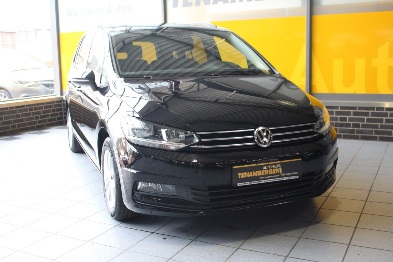 Volkswagen Touran Comfortline BMT S/S Navi Kamera ACC - Пътнически бус: снимка 2 Volkswagen Touran Comfortline BMT S/S Navi Kamera ACC - Пътнически бус: снимка 2
