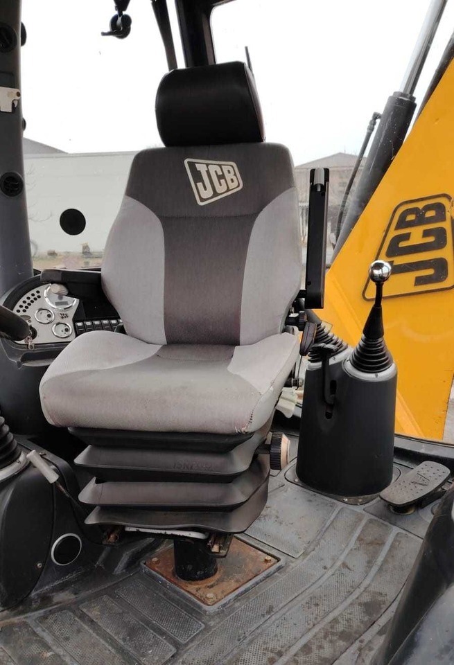 Багер-товарач JCB 3CX: снимка 10