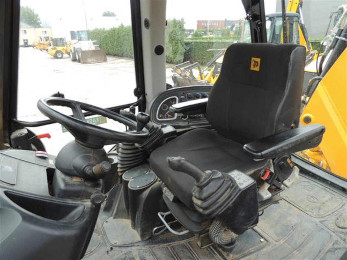 JCB 3CX - Багер-товарач: снимка 4 JCB 3CX - Багер-товарач: снимка 4