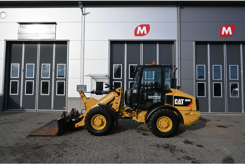 Caterpillar 906 H2 - Колесен товарач: снимка 1 Caterpillar 906 H2 - Колесен товарач: снимка 1