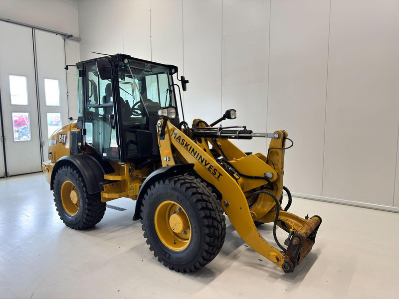 Caterpillar 908 Cat 908 M - Колесен товарач: снимка 5 Caterpillar 908 Cat 908 M - Колесен товарач: снимка 5
